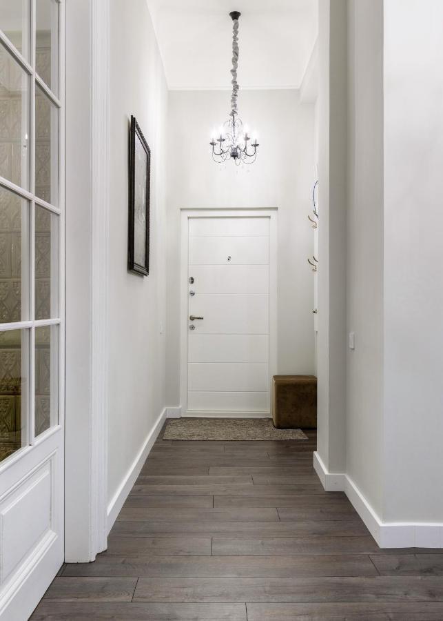 3 Room Apartments , Rohatyntsyv Street 리비프 외부 사진